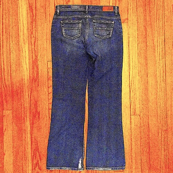 SUPER LOW RISE EXPRESS DENIM JEANS SLIM FIT FLARE LEGS DISTRESSED 8 LO… - Picture 8 of 11